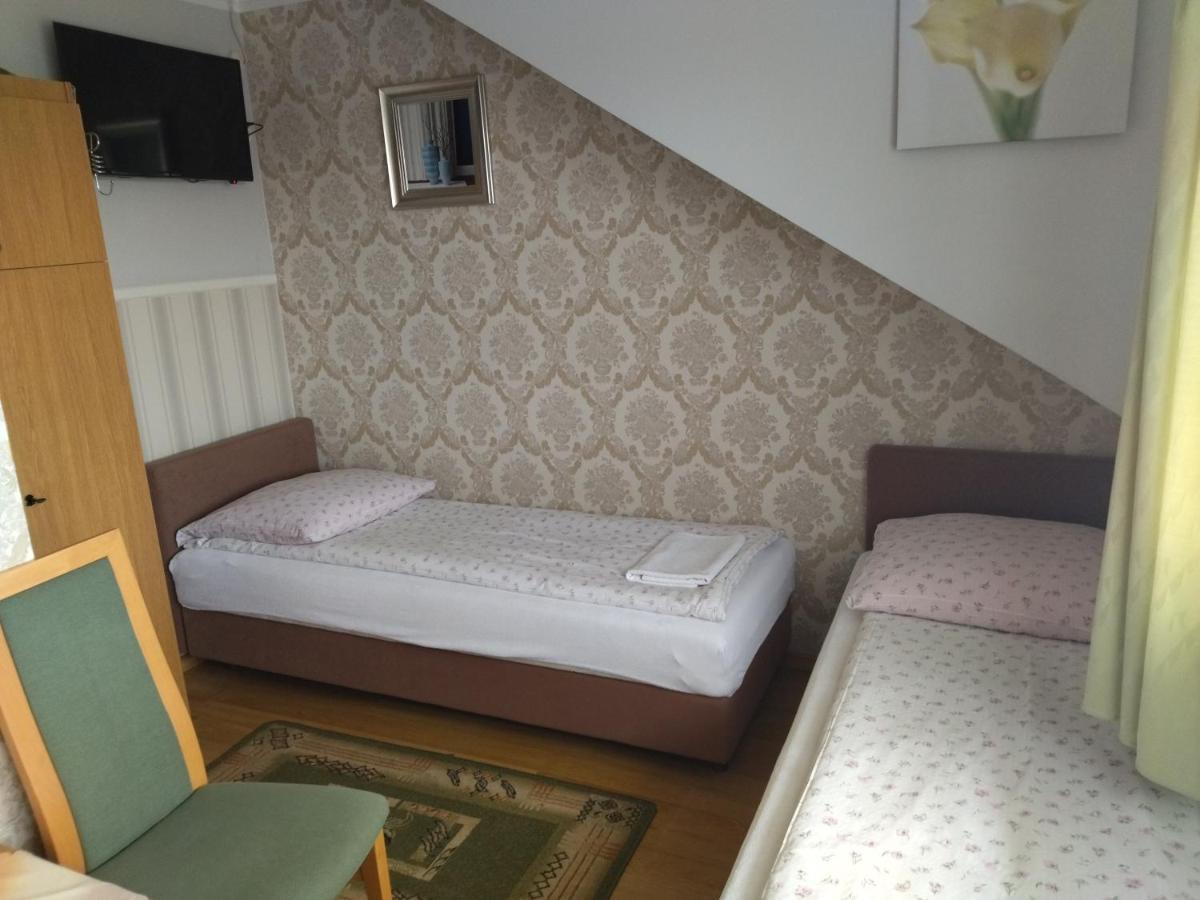 Karolinka Leba Apartman Kültér fotó