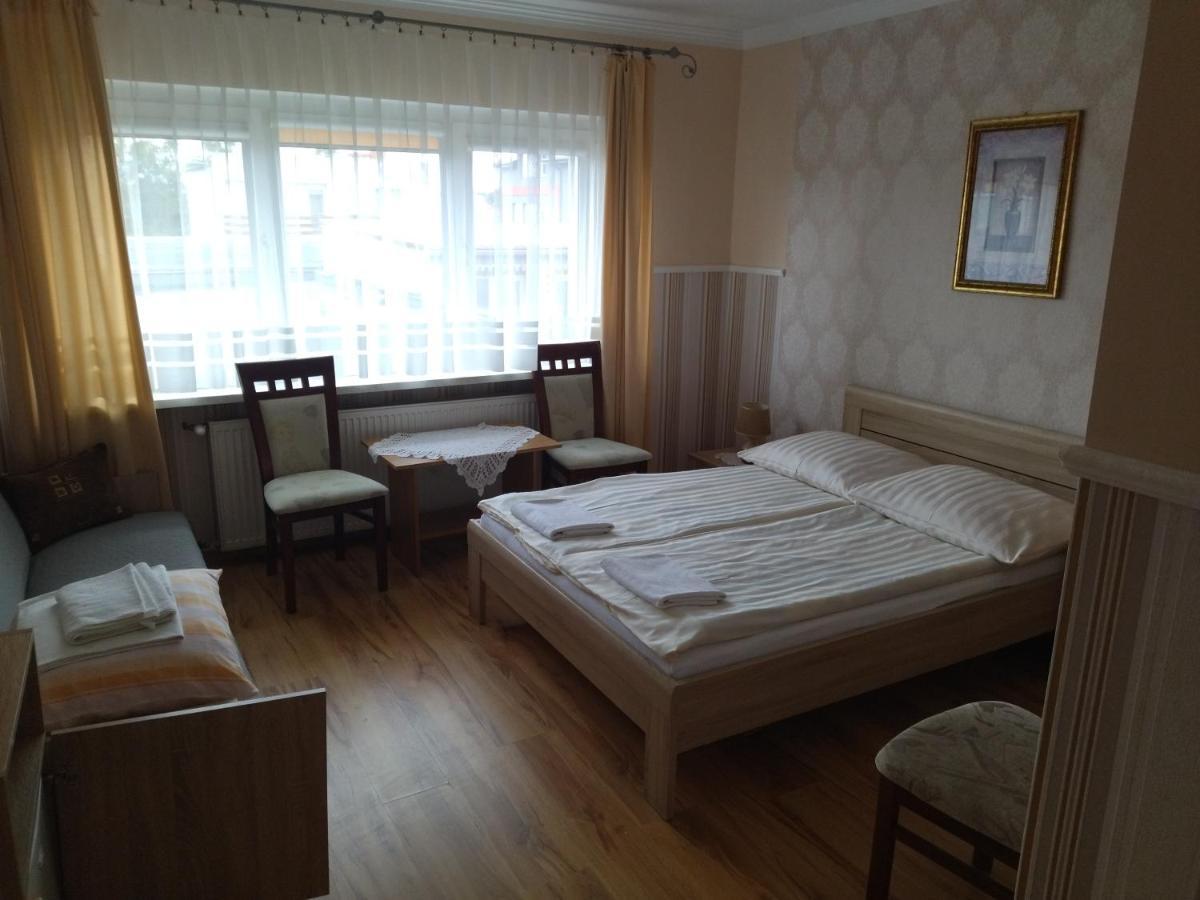 Karolinka Leba Apartman Kültér fotó