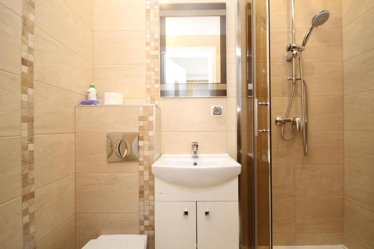 Karolinka Leba Apartman Kültér fotó