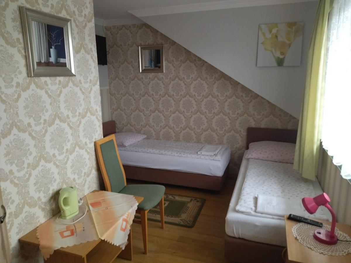 Karolinka Leba Apartman Kültér fotó