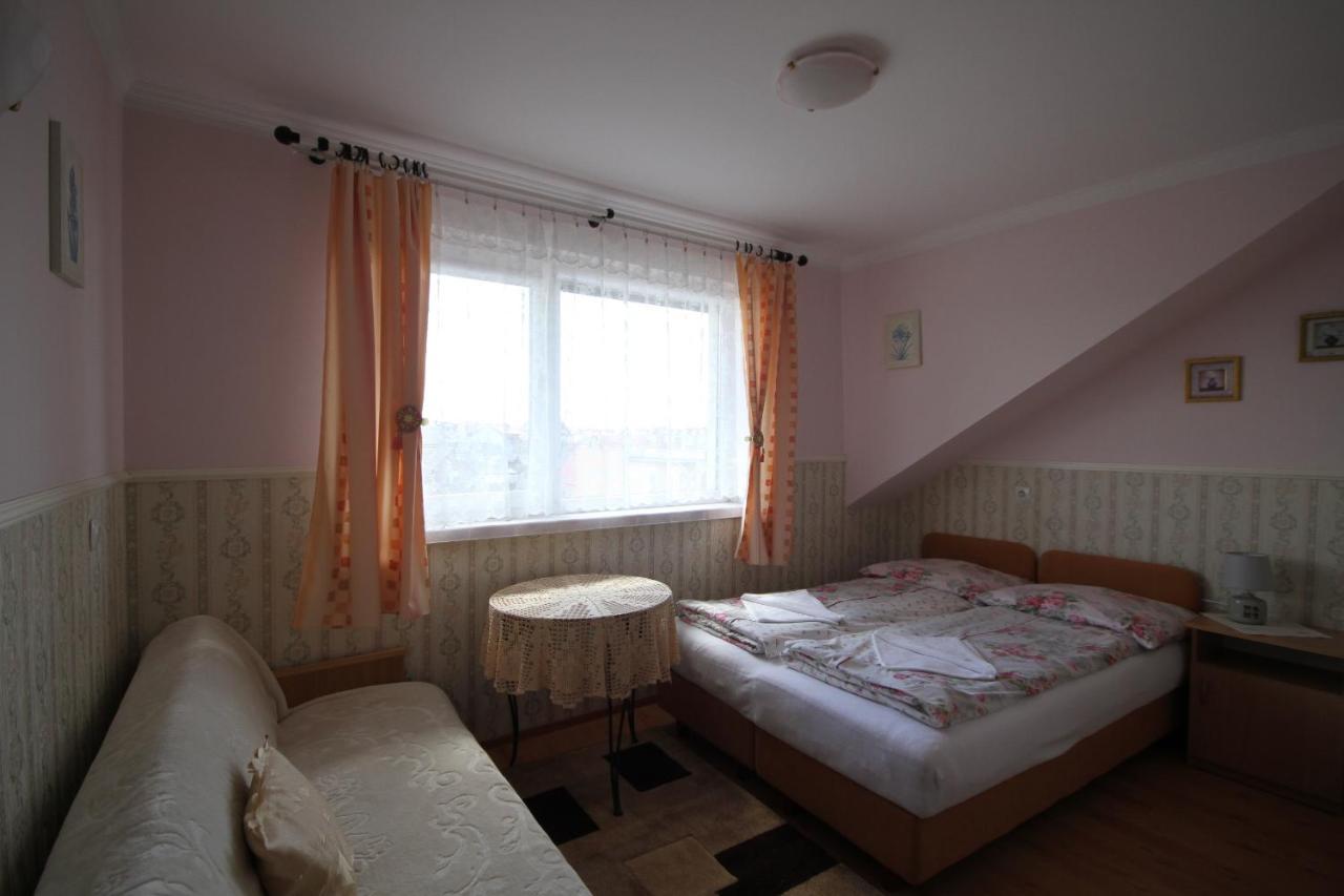 Karolinka Leba Apartman Kültér fotó