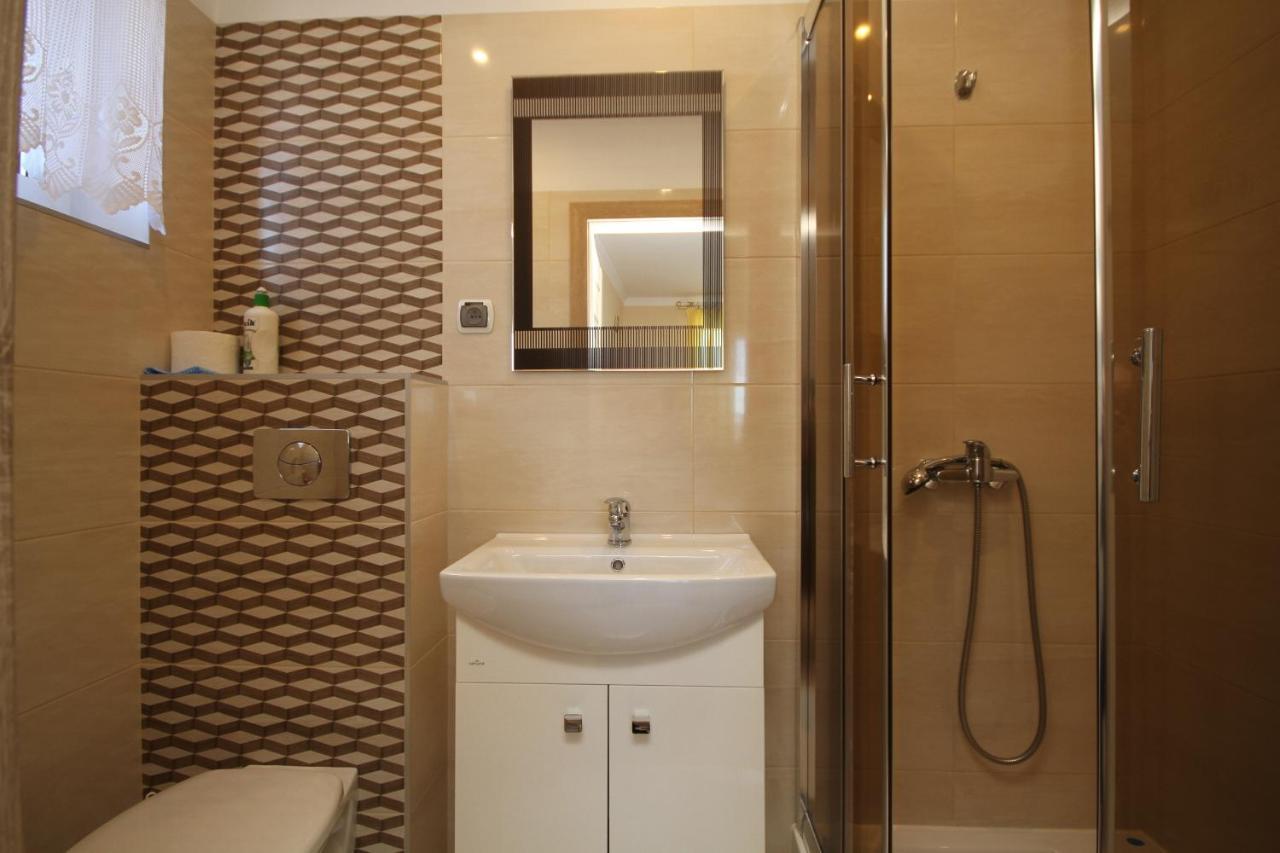 Karolinka Leba Apartman Kültér fotó