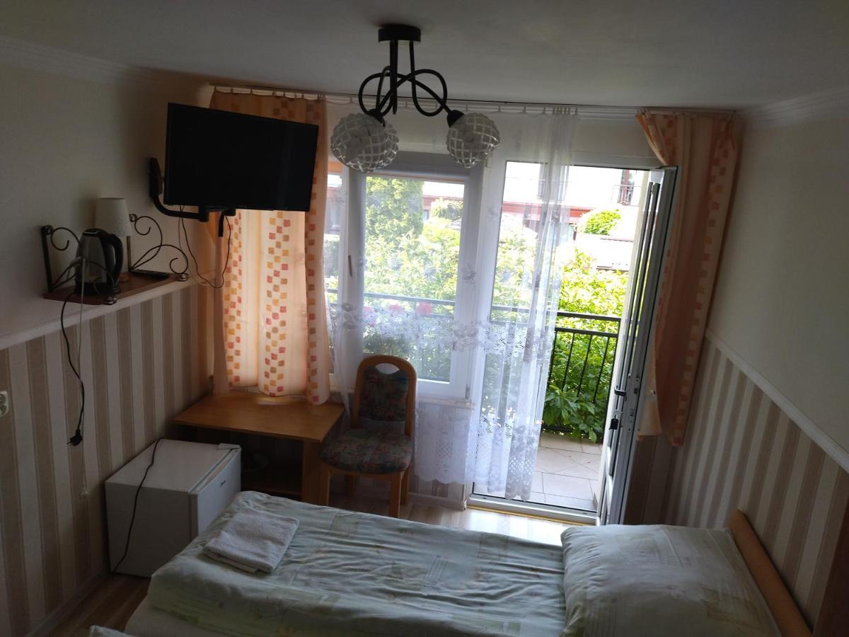 Karolinka Leba Apartman Kültér fotó