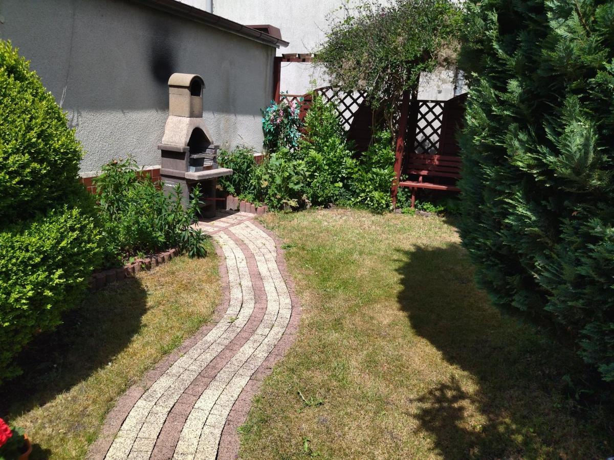 Karolinka Leba Apartman Kültér fotó