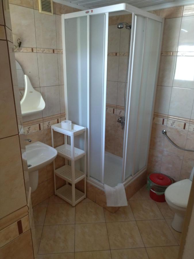 Karolinka Leba Apartman Kültér fotó