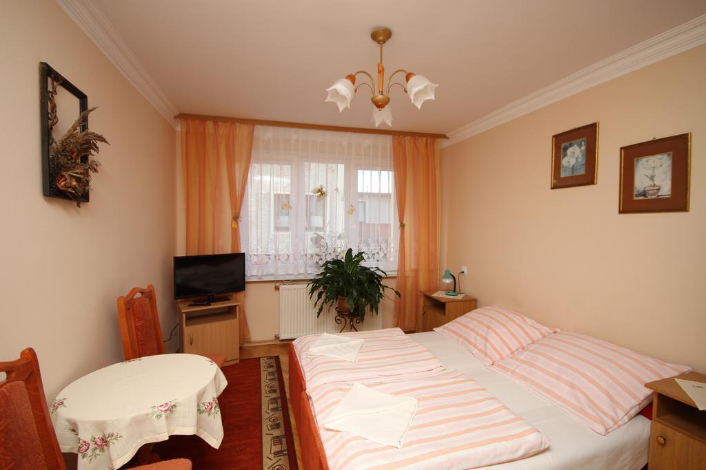 Karolinka Leba Apartman Kültér fotó