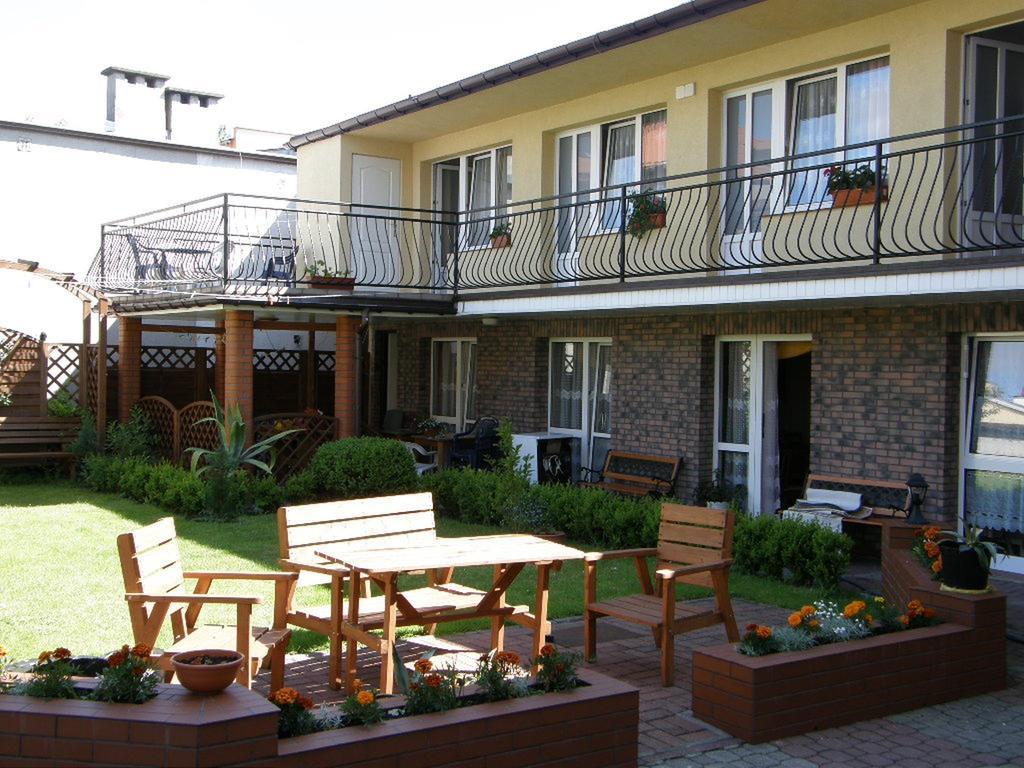 Karolinka Leba Apartman Kültér fotó